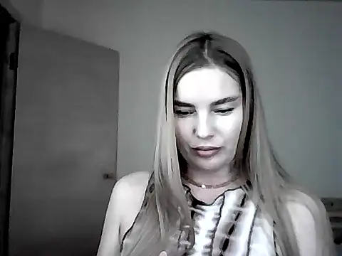 Zeriellee online show from 12, 5, 2026