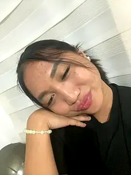 cassie cakes online show from 14, 9, 2025