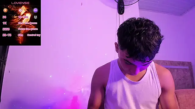 Snapshot of Austin_Cardieff_ chatting on 26, 9, 2025 Austin Cardieff online show from 26, 9, 2025