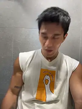 Snapshot of gooodboiii chatting on 20, 4, 2026 gooodboiii online show from 20, 4, 2026