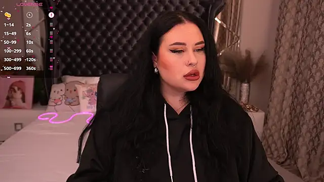 SerahMirabeli online show from 26, 9, 2025