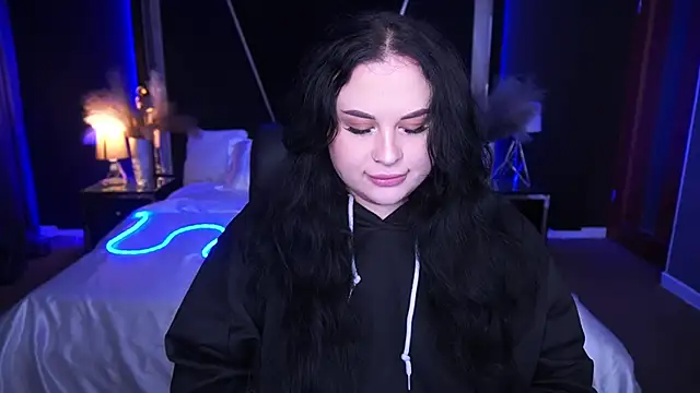 SerahMirabeli online show from 7, 10, 2025