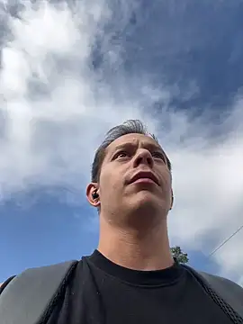 dimitryivanovv online show from 10, 9, 2025