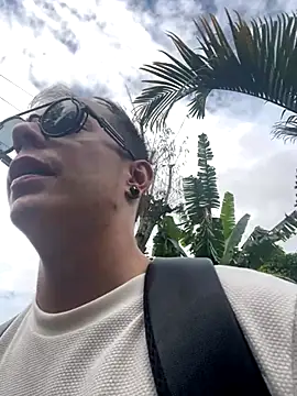 dimitryivanovv online show from 7, 10, 2025