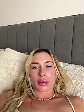 Snapshot of SexySaraxxoo chatting on 11, 3, 2026 SexySaraxxoo online show from 11, 3, 2026