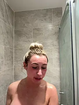 Snapshot of SexySaraxxoo chatting on 26, 3, 2026 SexySaraxxoo online show from 26, 3, 2026