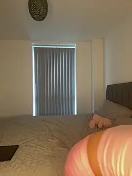 Snapshot of SexySaraxxoo chatting on 7, 4, 2026 SexySaraxxoo online show from 7, 4, 2026