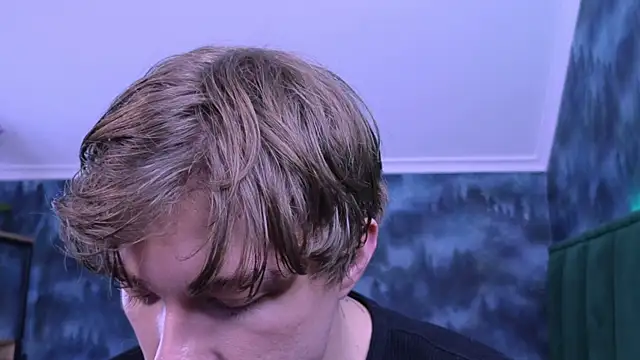 MarkShot  online show from 2, 12, 2025