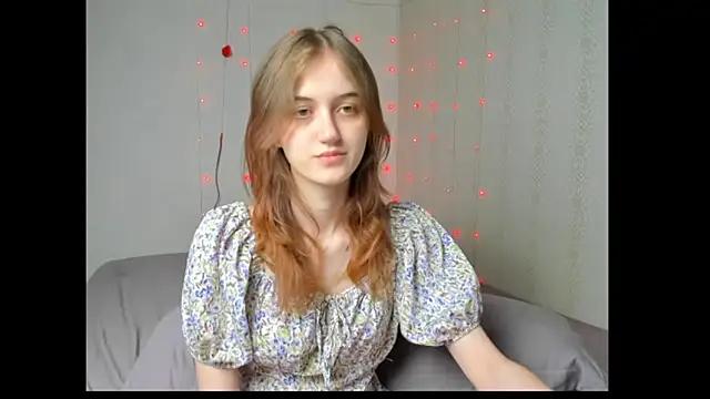 Snapshot of dreamy_pollyyy chatting on 19, 4, 2026 dreamy pollyyy online show from 19, 4, 2026