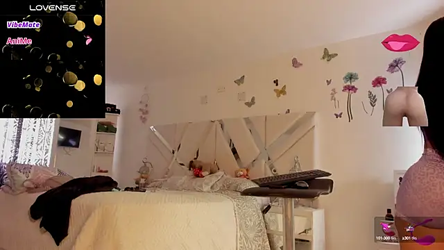 sexyzoe 69 online show from 7, 2, 2025