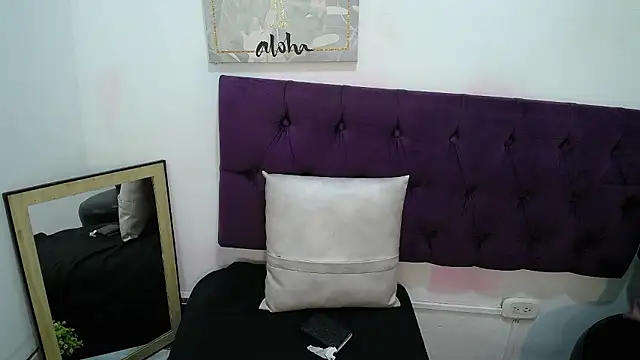 SofiaKitty-love online show from 9, 1, 2026