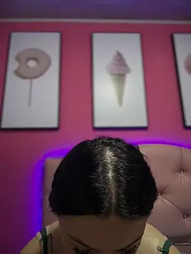 Megaan  More online show from 14, 11, 2025