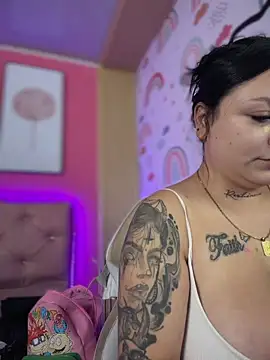 Snapshot of Megaan__More chatting on 13, 2, 2026 Megaan More online show from 13, 2, 2026