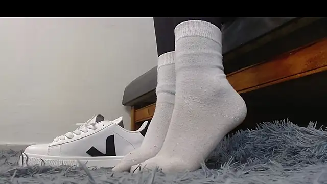 Deysha Garcias online show from 3, 12, 2025