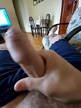 Snapshot of RoddieX chatting on 15, 1, 2026 RoddieX online show from 15, 1, 2026