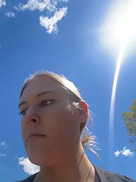 AllesandraLove online show from 14, 5, 2026