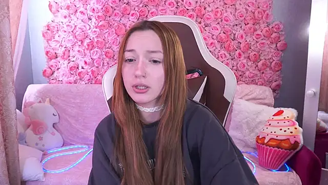 Snapshot of FoxyMayy chatting on 28, 5, 2026 FoxyMayy online show from 28, 5, 2026