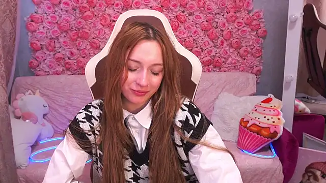 Snapshot of FoxyMayy chatting on 30, 5, 2026 FoxyMayy online show from 30, 5, 2026