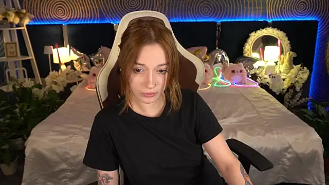 Snapshot of FoxyMayy chatting on 13, 6, 2026 FoxyMayy online show from 13, 6, 2026