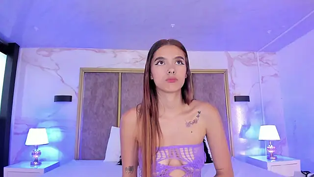 CarolinaaGomezz online show from 5, 12, 2025