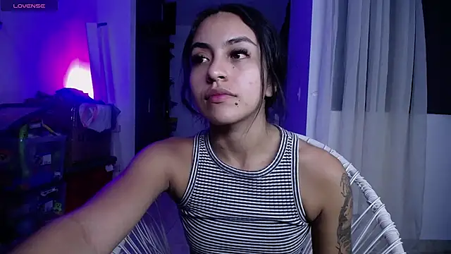 Leslie Bussh  online show from 6, 7, 2026