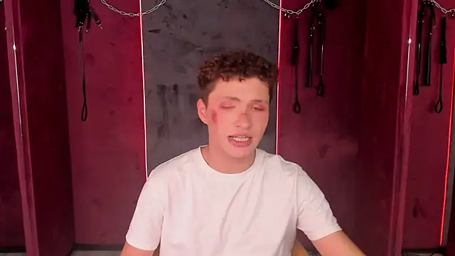 Snapshot of JonnyDarka chatting on 19, 10, 2025 JonnyDarka online show from 19, 10, 2025