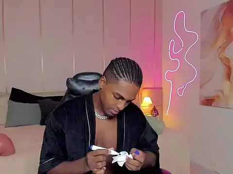 Snapshot of SoHighAngel chatting on 24, 2, 2026 SoHighAngel online show from 24, 2, 2026