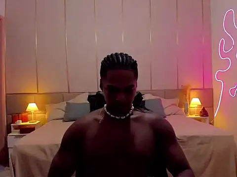 Snapshot of SoHighAngel chatting on 7, 3, 2026 SoHighAngel online show from 7, 3, 2026