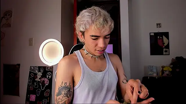 guynextdo0r online show from 3, 10, 2025