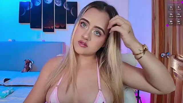 MaryMoon  online show from 17, 4, 2026