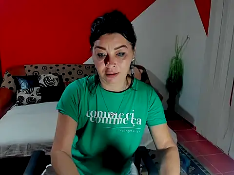 Soffy Skye online show from 10, 10, 2025