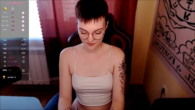 KrisNeal online show from 21, 9, 2025