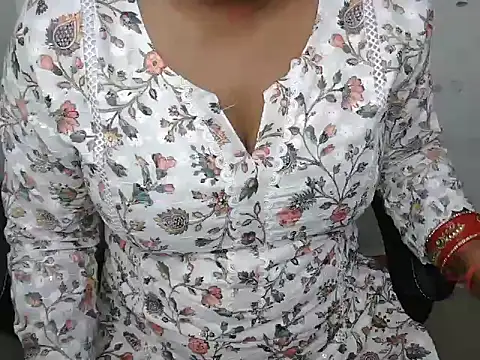 bold naina online show from 7, 10, 2025