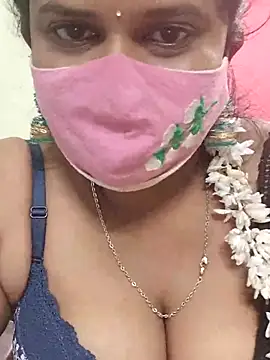 Snapshot of Diya_Rani chatting on 3, 10, 2025 Diya Rani online show from 3, 10, 2025