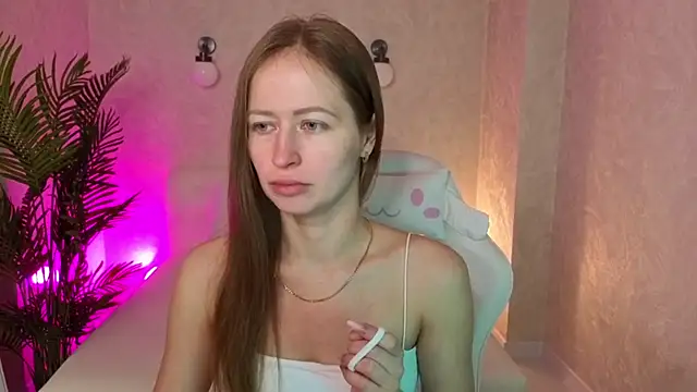 bella li   online show from 21, 12, 2025