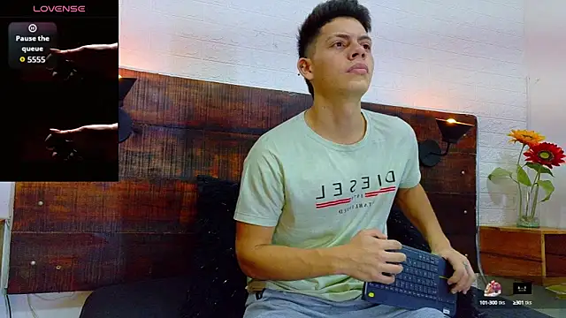 JhosuaVega online show from 23, 9, 2025