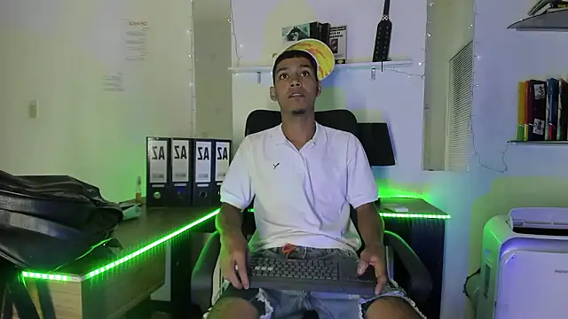 xxKamadevaxx online show from 15, 1, 2026