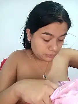 April Becker online show from 27, 11, 2025