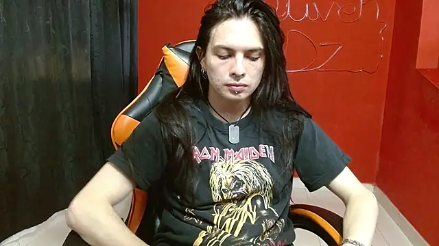 Snapshot of stvn_hot chatting on 15, 11, 2025 stvn hot online show from 15, 11, 2025