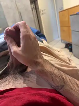 alexbergo87 online show from 17, 3, 2026