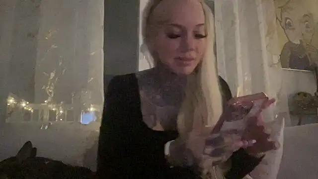 Snapshot of paulinaalatalo chatting on 5, 1, 2026 paulinaalatalo online show from 5, 1, 2026