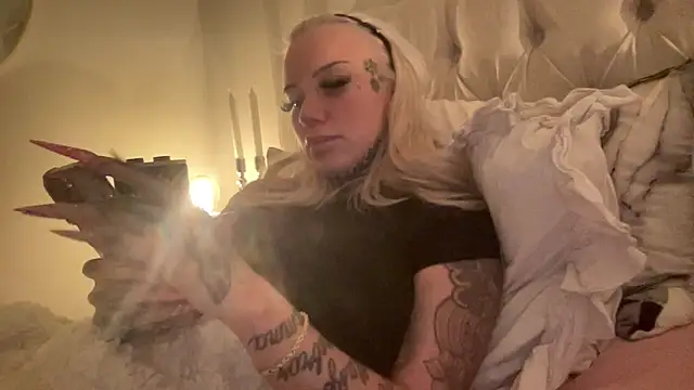 paulinaalatalo online show from 28, 3, 2026