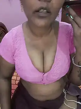 Snapshot of KannadaTamilTeluguBeauty chatting on 5, 7, 2026 KannadaTamilTeluguBeauty online show from 5, 7, 2026