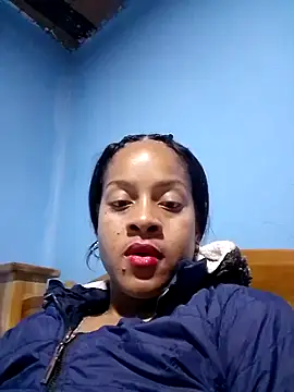 Snapshot of keili34 chatting on 3, 12, 2025 keili34 online show from 3, 12, 2025