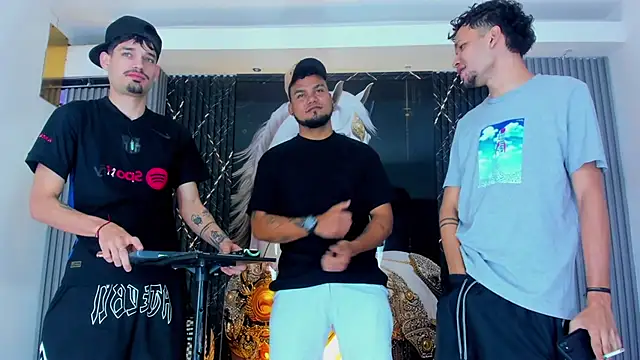 Iam Steven online show from 6, 11, 2025