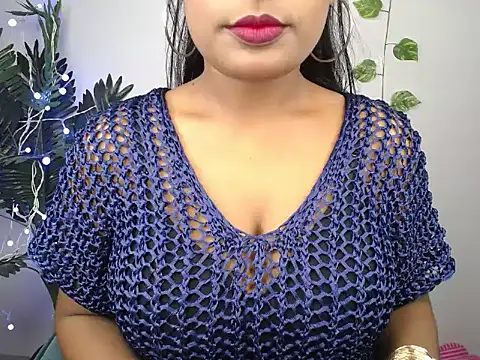 Naughtyy stripgirl online show from 18, 10, 2025