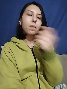 Snapshot of scarletoficial chatting on 18, 7, 2026 scarletoficial online show from 18, 7, 2026