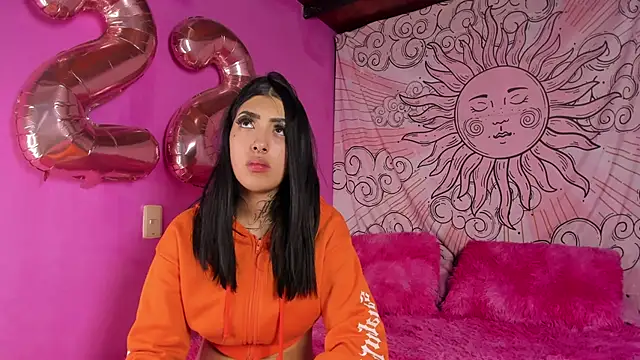 Snapshot of Missmoonstar chatting on 15, 9, 2025 Missmoonstar online show from 15, 9, 2025