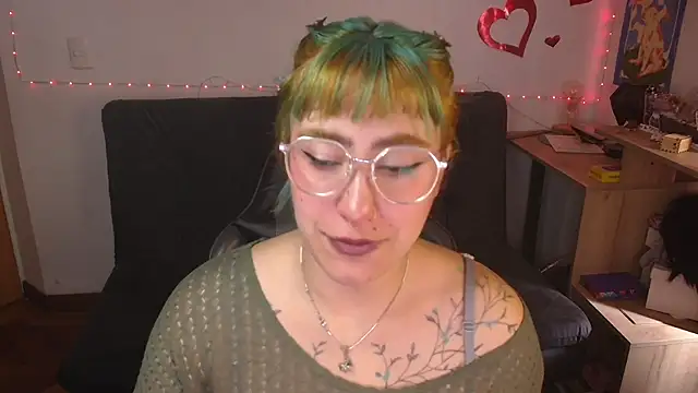 Miacatsito3 online show from 10, 7, 2026