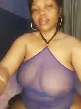 boujee01 online show from 6, 10, 2025